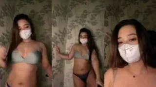 Bokep Indo Kak Lemon Goyang Ebot Seksi Lepas Masker Ya